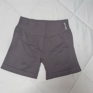 Dfyne Authentic Truffle Impact Shorts